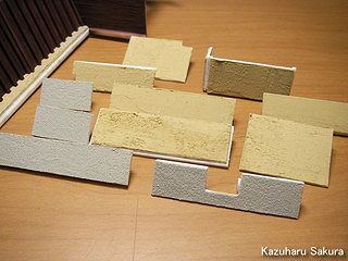 アリイ　'55トヨペット・クラウン　小京都のジオラマ製作　京町家　壁と基礎の取り付け１