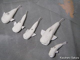 アリイ　'55トヨペット・クラウン　小京都のジオラマ製作 ミニチュアナマズの紙粘土での造形完成