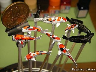 アリイ　'55トヨペット・クラウン　小京都のジオラマ製作 錦鯉と野鯉の塗装完成