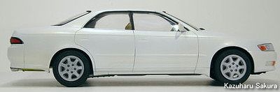 アオシマ JZX90 トヨタ・マークⅡ 2.5 グランデG（1/24）　完成画像4