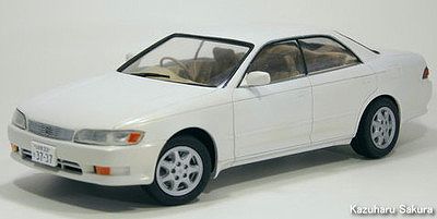 アオシマ JZX90 トヨタ・マークⅡ 2.5 グランデG（1/24）　完成画像2