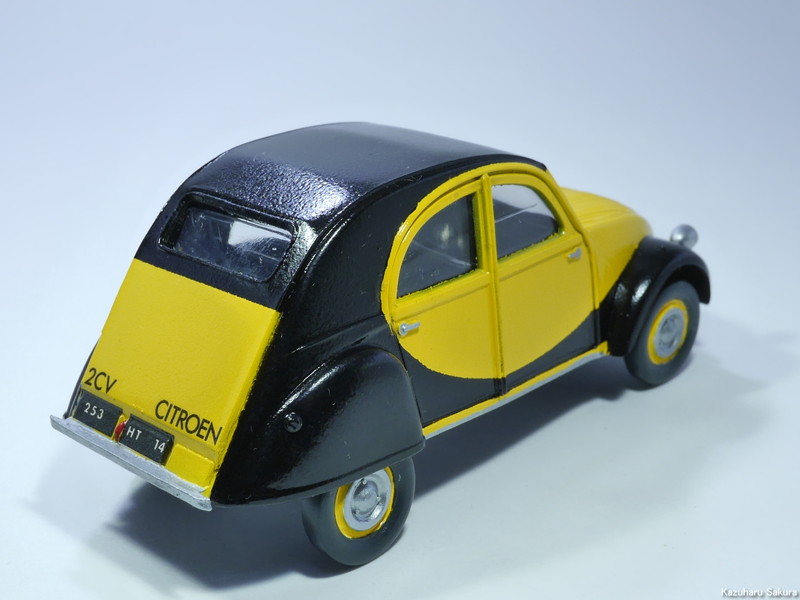 ﻿エレール 1/43 シトロエン2CV・ルノー4CV 完成画像 ～ シトロエン2CV