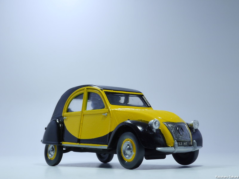 ﻿エレール 1/43 シトロエン2CV・ルノー4CV 完成画像 ～ シトロエン2CV