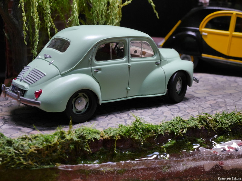 ﻿エレール 1/43 シトロエン2CV・ルノー4CV ジオラマ制作記 ～ ジオラマ完成画像