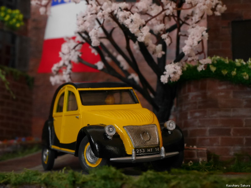 ﻿エレール 1/43 シトロエン2CV・ルノー4CV ジオラマ制作記 ～ ジオラマ完成画像