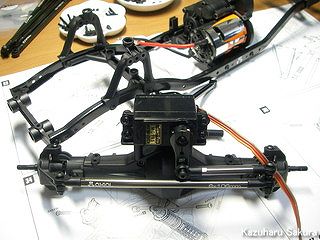 Axial(アキシャル)・SCX10・ランドクルーザー40・トラギー 製作記 ～ フロントアクスルの取り付け