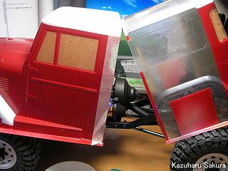 Axial(アキシャル)・SCX10・ランドクルーザー40・トラギー 製作記 ～ ボディのカットの完了