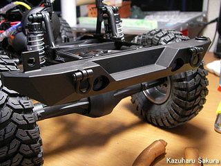 Axial(アキシャル)・SCX10・ランドクルーザー40・トラギー 製作記 ～ ポイズンスパイダーのバンパー２