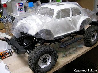 ワーゲンオフローダー・ピックアップトラック ～ラジコン・ボディ製作記 ～ SCX10シャーシにスペアボディを乗せてみる１